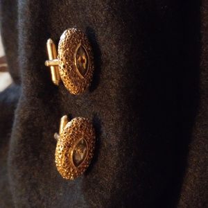 Cufflinks